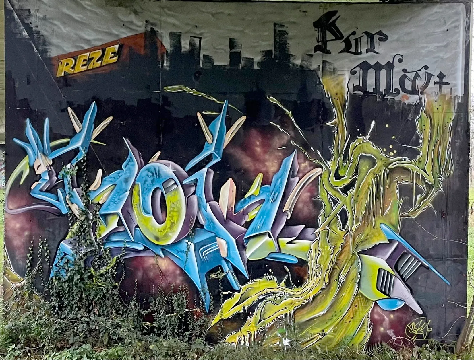 REZE