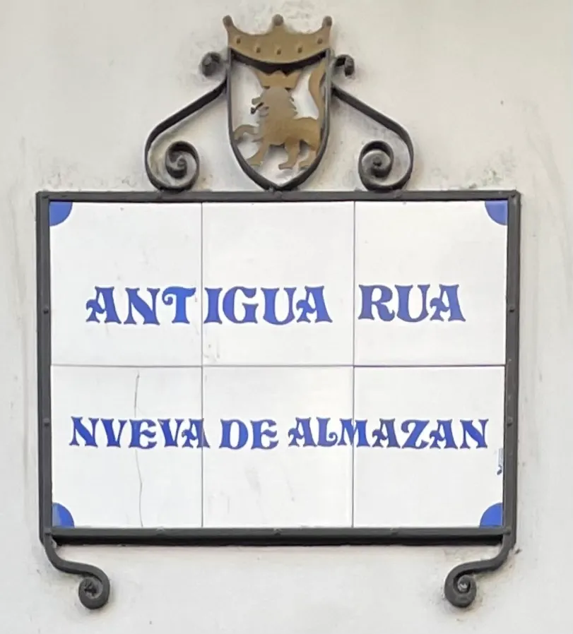 Antigua Rua Nveva De Almazan
